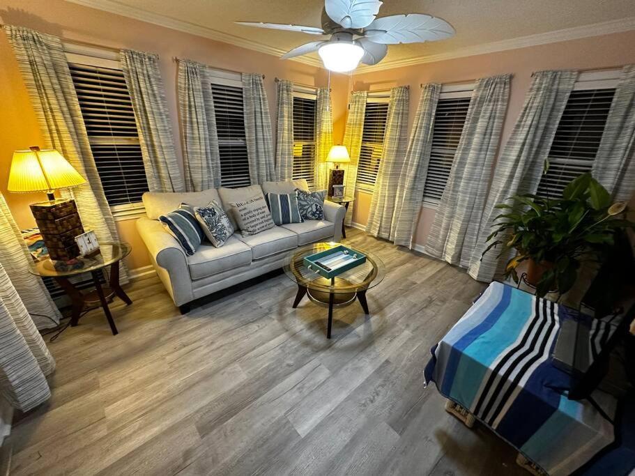 Barbara'S Dream Villa เอเมอรัลด์ไอเอิล ภายนอก รูปภาพ